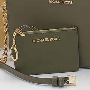 MICHAEL KORS SMALL TOP ZIP COINPOUCH WITH ID KEYCHAIN CARDHOLDER WALLET 
 OLIVE